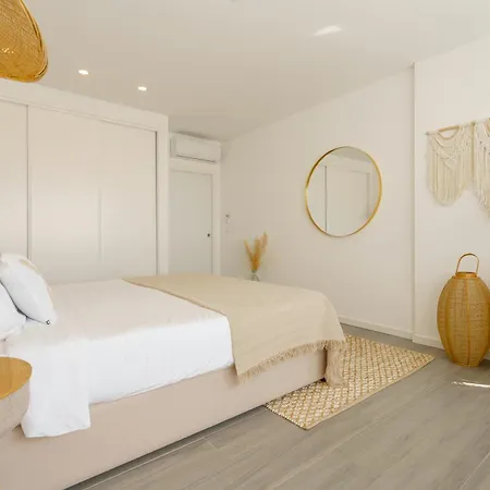 Villa Luxury Chill Villa - Private pool, jacuzzi&exclusive guest experience *