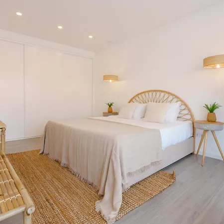 Luxury Chill Villa - Private pool, jacuzzi&exclusive guest experience