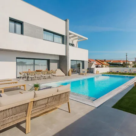 Chill - Signature By Paradise Portugal Villa Santa Barbara (Lisbon)