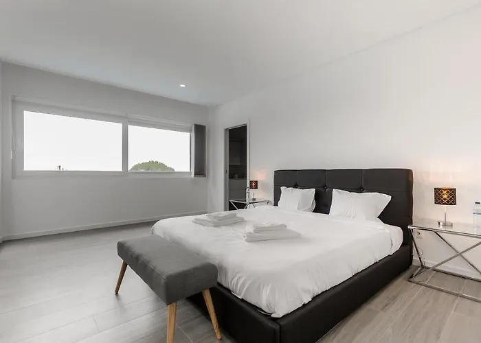 Luxury Chill Villa - Private pool, jacuzzi&exclusive guest experience Villa