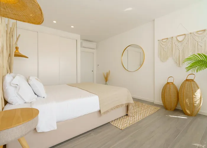 Villa Luxury Chill Villa - Private pool, jacuzzi&exclusive guest experience *