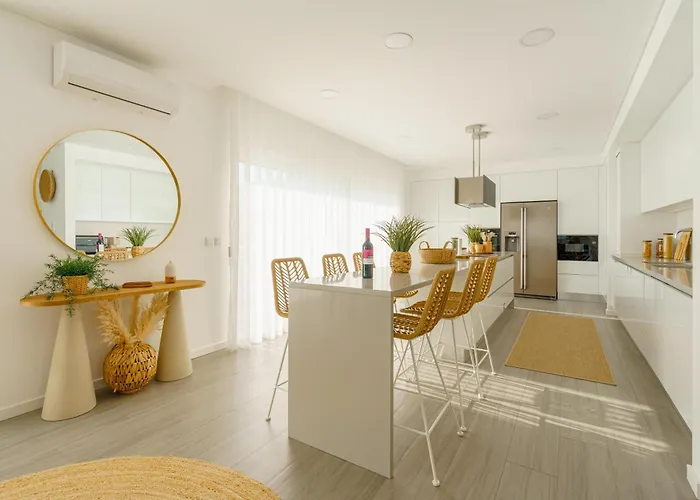 Villa Luxury Chill Villa - Private pool, jacuzzi&exclusive guest experience Santa Barbara (Lisbon)