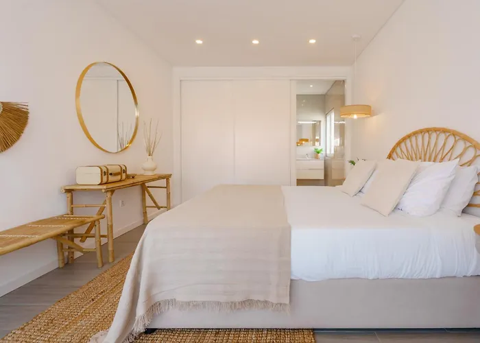 Villa Luxury Chill Villa - Private pool, jacuzzi&exclusive guest experience