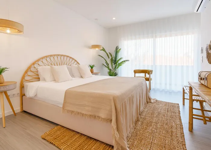 Luxury Chill Villa - Private pool, jacuzzi&exclusive guest experience Villa