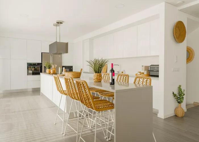 Luxury Chill Villa - Private pool, jacuzzi&exclusive guest experience Santa Barbara (Lisbon)